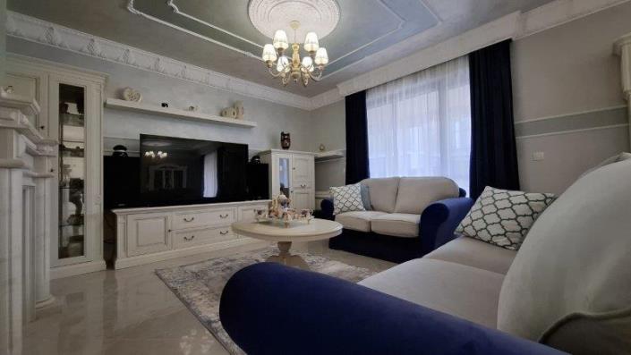 Image No.11-4 Bed House for sale