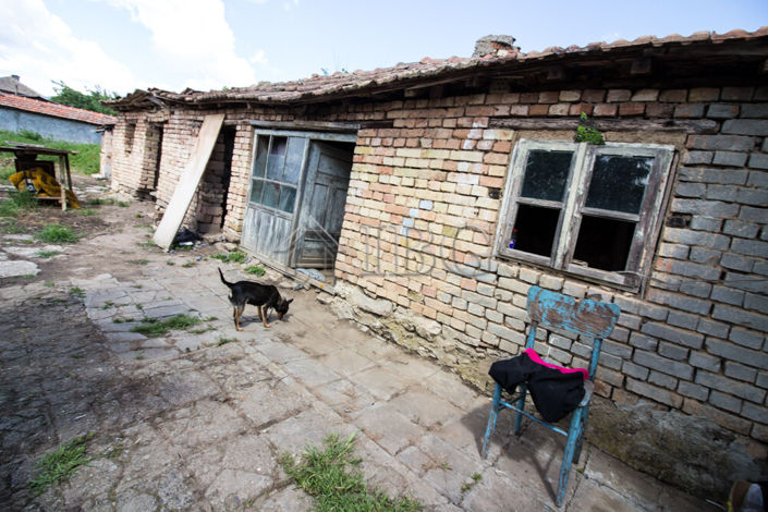 Image No.17-2 Bed House for sale