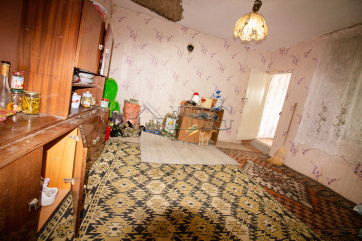Image No.5-2 Bed House for sale
