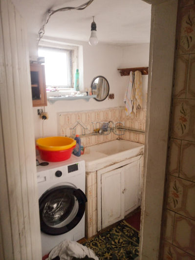 Image No.8-2 Bed House for sale