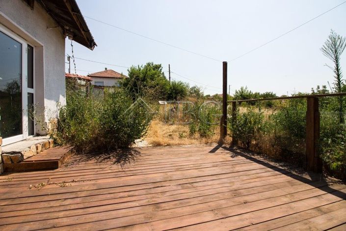 Image No.10-1 Bed House for sale