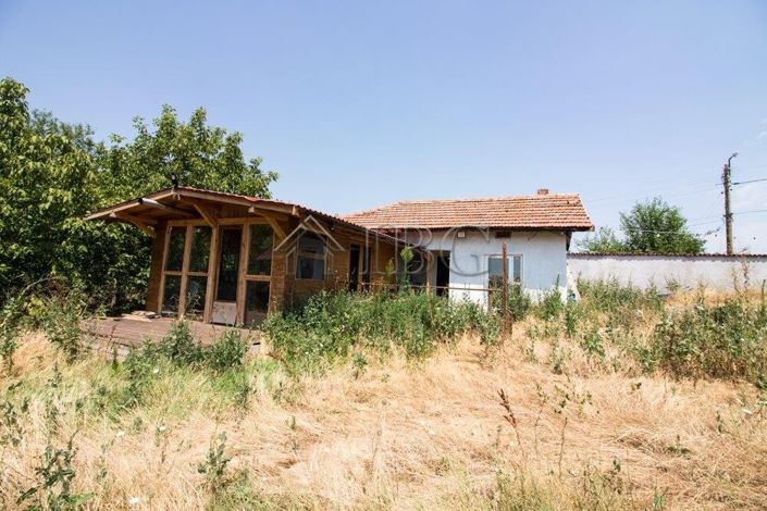 Image No.13-1 Bed House for sale