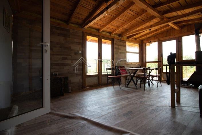 Image No.15-1 Bed House for sale