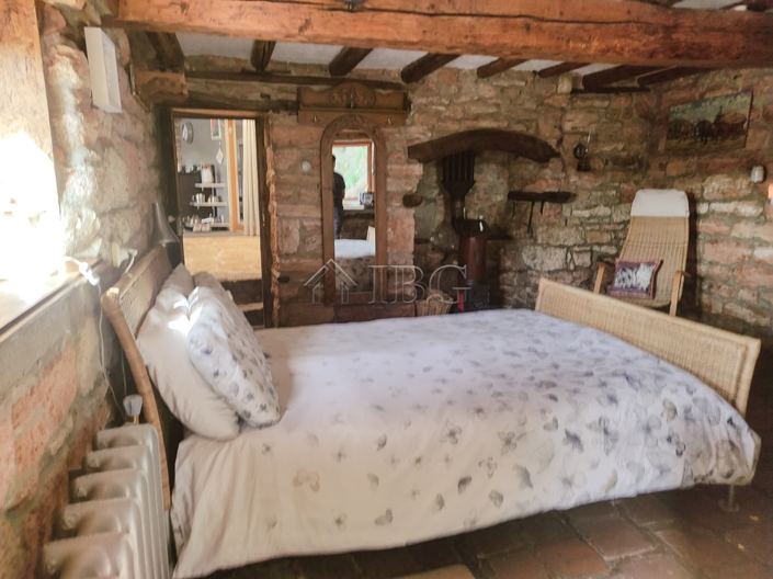 Image No.17-3 Bed House for sale