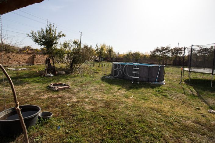 Image No.17-2 Bed House for sale