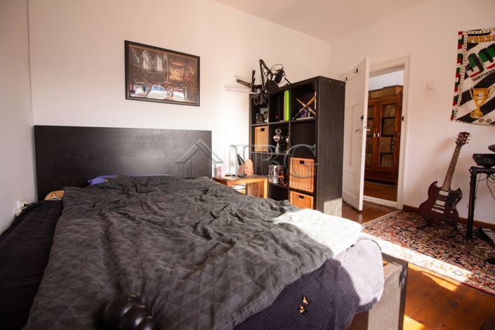 Image No.4-2 Bed House for sale