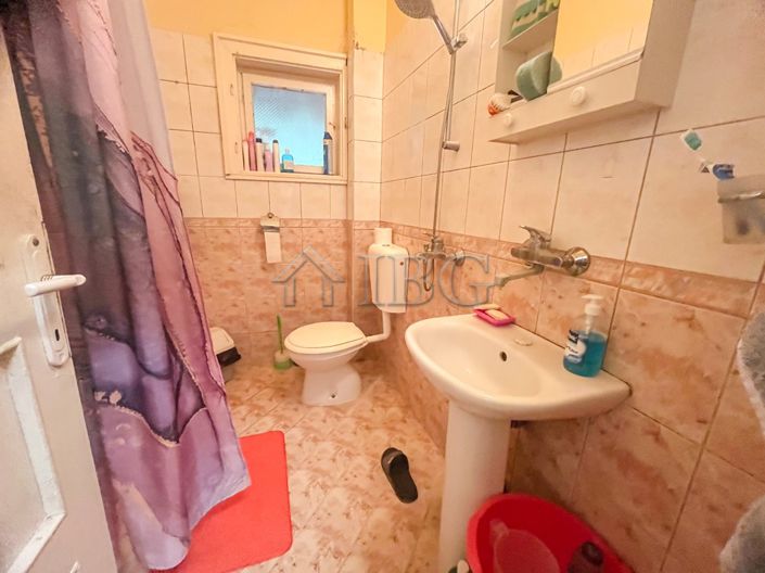 Image No.10-1 Bed Apartment for sale