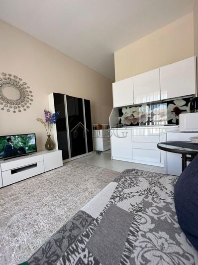 Image No.8-Apartment for sale