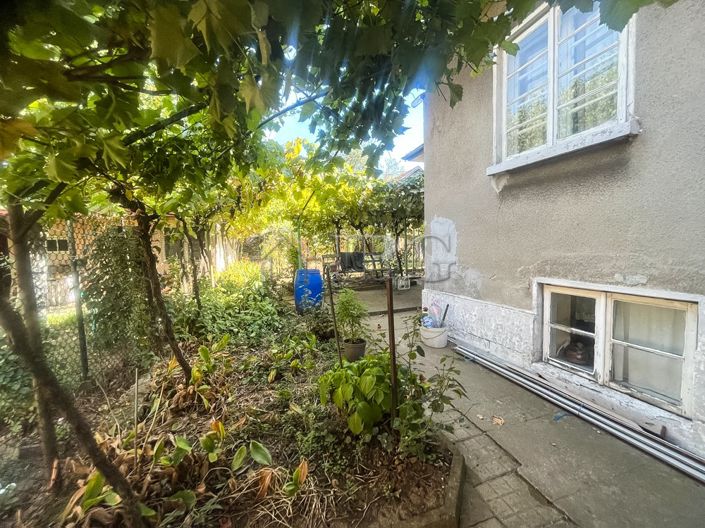 Image No.18-2 Bed Apartment for sale