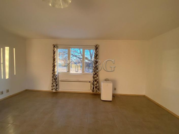 Image No.14-2 Bed House for sale