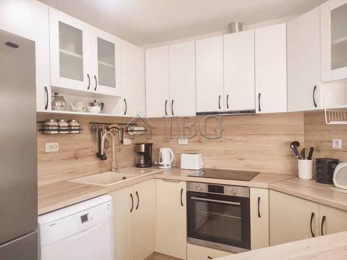 Image No.12-3 Bed House for sale