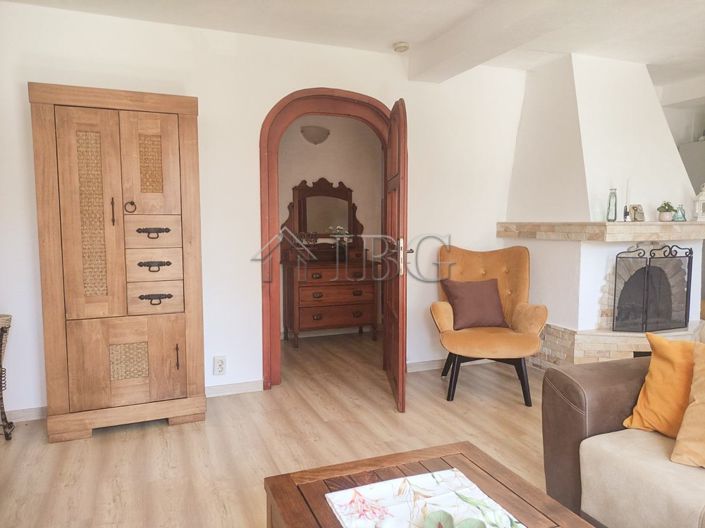 Image No.14-3 Bed House for sale