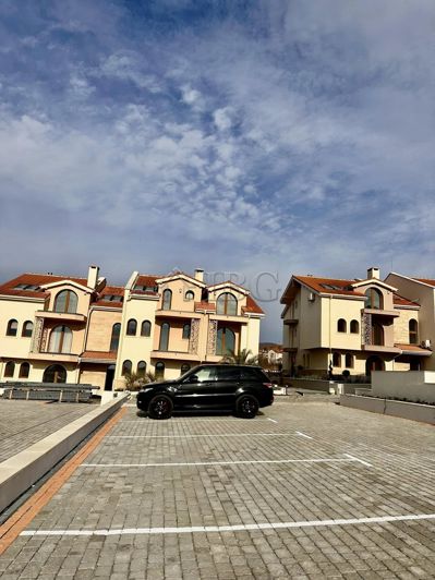 Image No.12-1 Bed Apartment for sale