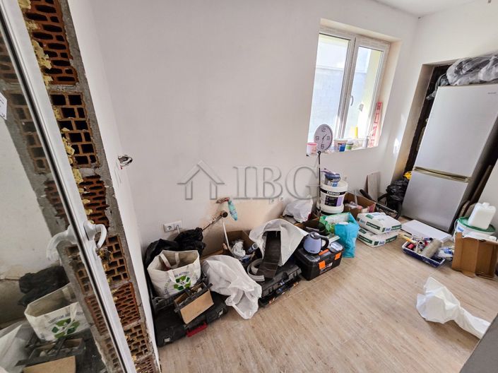 Image No.4-Apartment for sale