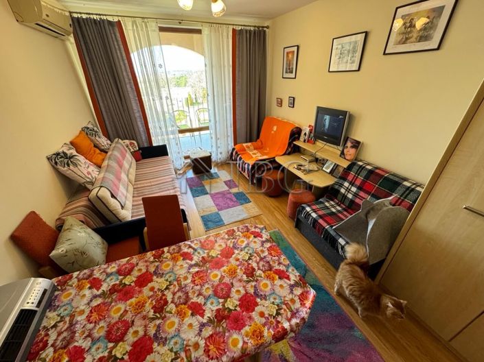 Image No.11-Apartment for sale