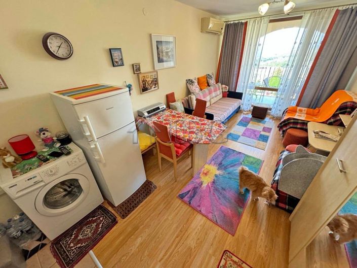 Image No.9-Apartment for sale