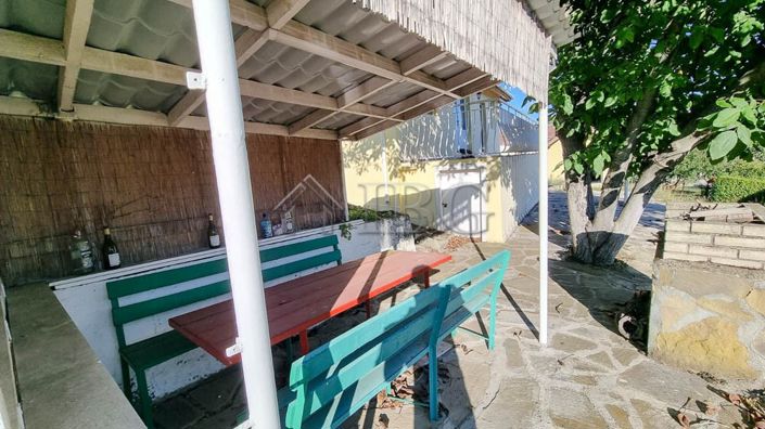 Image No.6-4 Bed House for sale