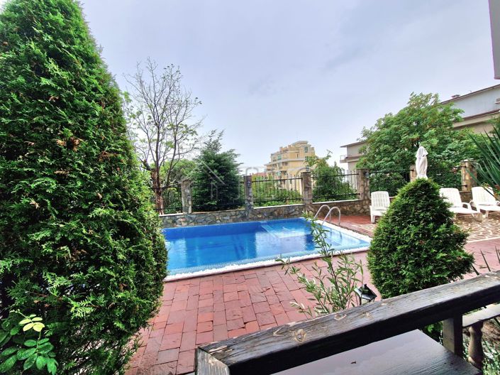 Image No.18-2 Bed Apartment for sale