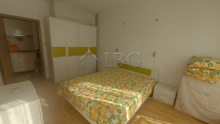 Image No.10-2 Bed Apartment for sale