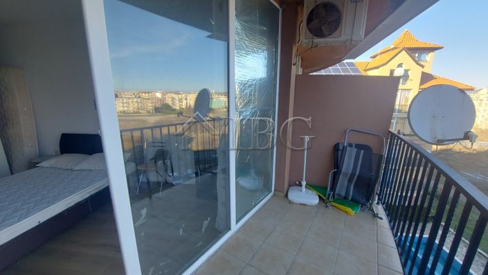 Image No.8-Apartment for sale