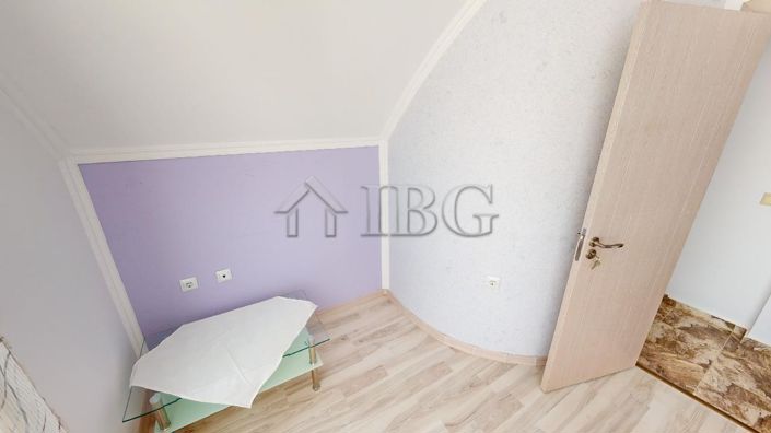 Image No.12-2 Bed Apartment for sale