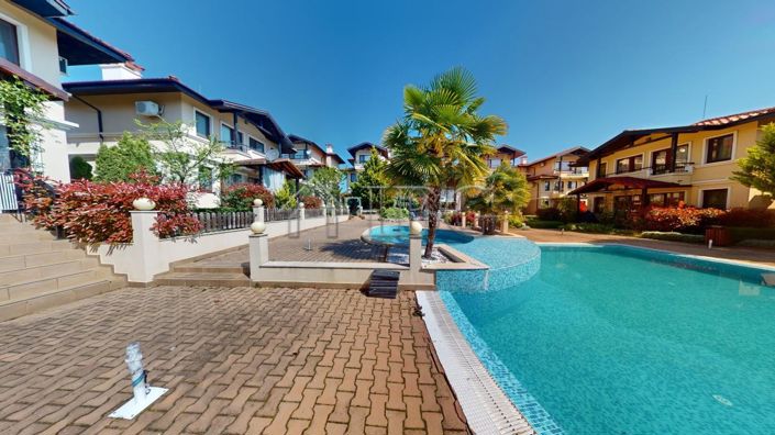 Image No.1-2 Bed House for sale