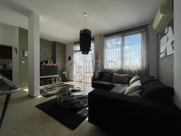 Image No.11-3 Bed Apartment for sale