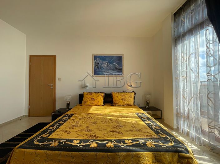 Image No.18-3 Bed Apartment for sale