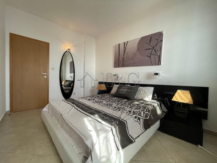 Image No.20-3 Bed Apartment for sale