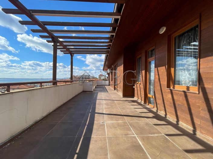 Image No.3-3 Bed Apartment for sale