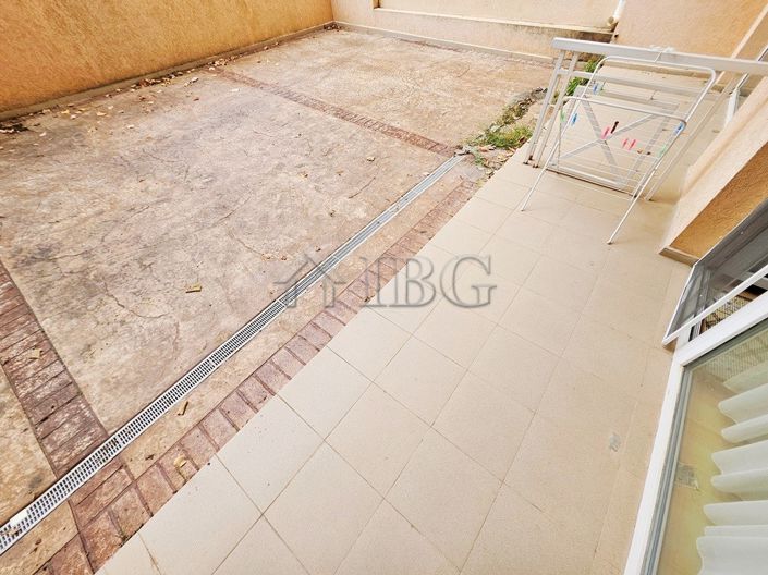 Image No.6-Apartment for sale