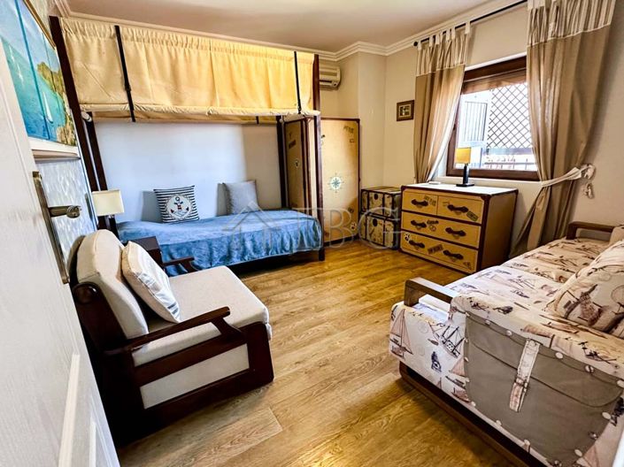 Image No.20-3 Bed Apartment for sale