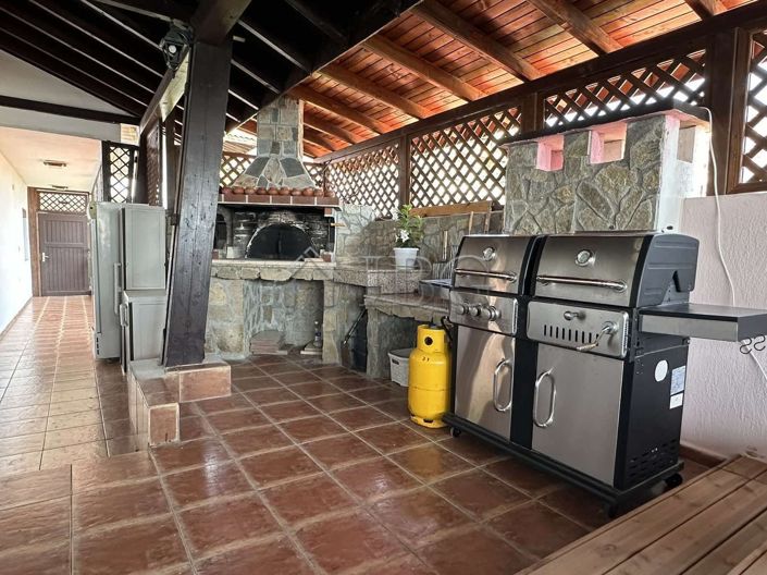 Image No.3-3 Bed Apartment for sale