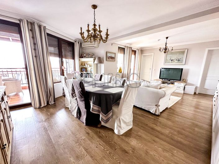 Image No.7-3 Bed Apartment for sale