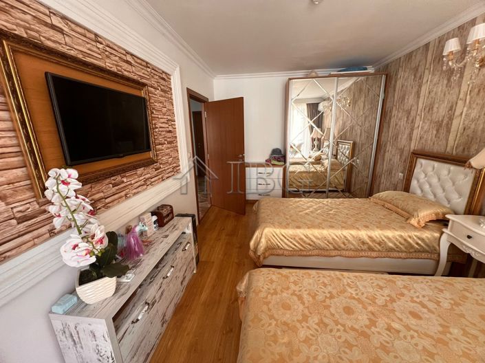 Image No.11-2 Bed Apartment for sale