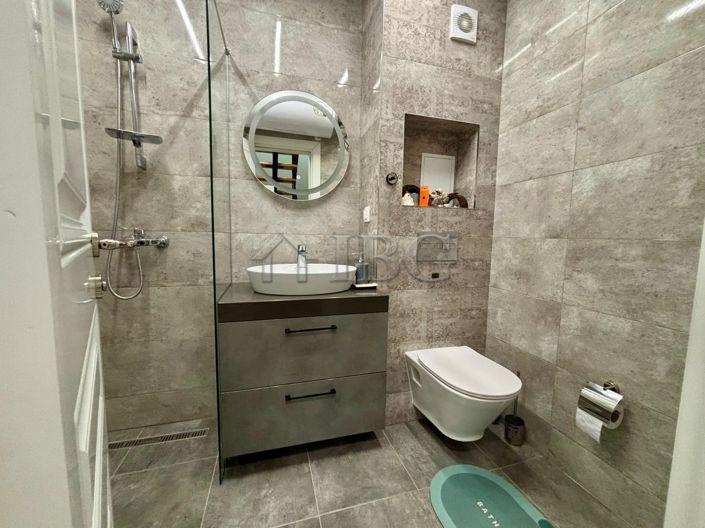 Image No.17-2 Bed Apartment for sale