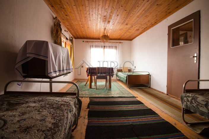 Image No.14-2 Bed House for sale