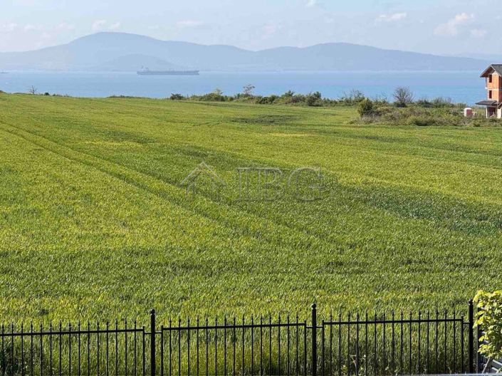 Image No.3-3 Bed House for sale