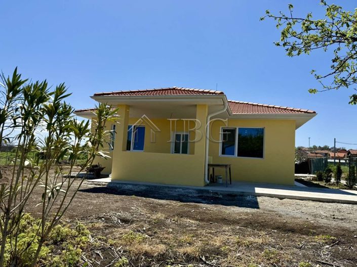 Image No.17-2 Bed House for sale