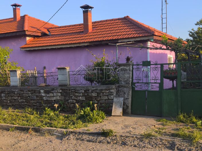 Image No.2-3 Bed House for sale