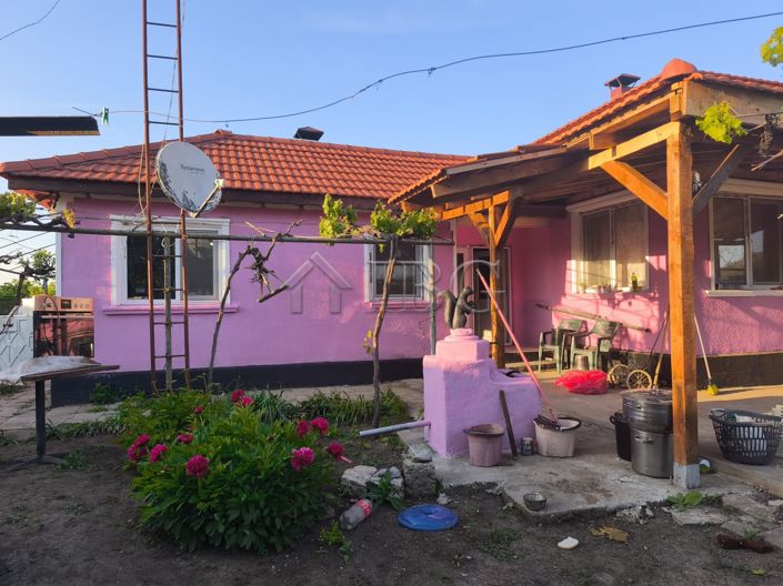 Image No.3-3 Bed House for sale