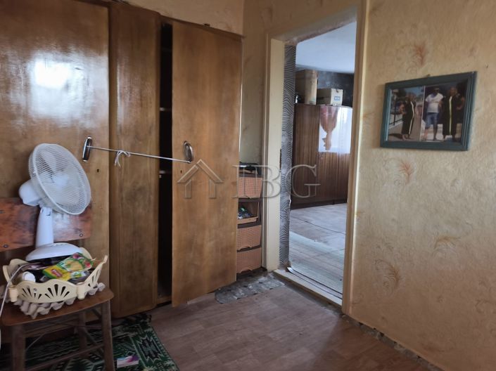 Image No.6-3 Bed House for sale