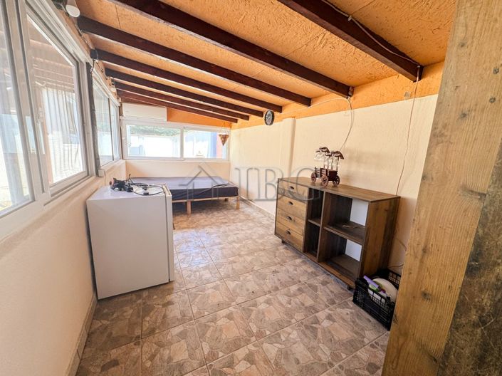 Image No.14-3 Bed House for sale