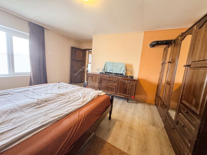 Image No.7-3 Bed House for sale