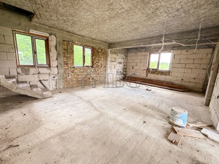 Image No.4-1 Bed House for sale