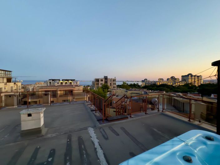 Image No.10-3 Bed Apartment for sale