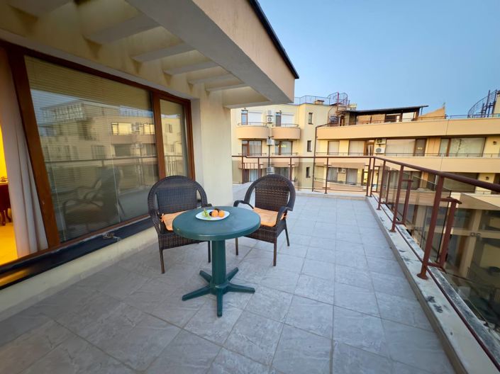 Image No.3-3 Bed Apartment for sale