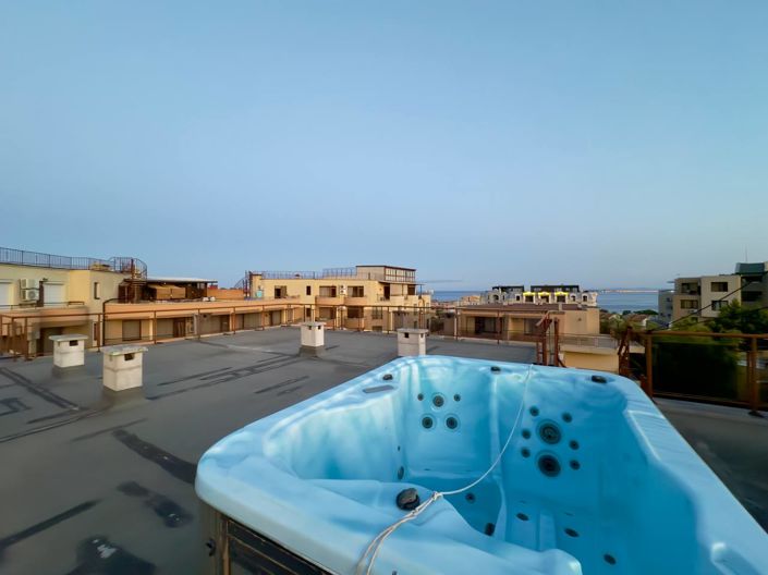 Image No.7-3 Bed Apartment for sale