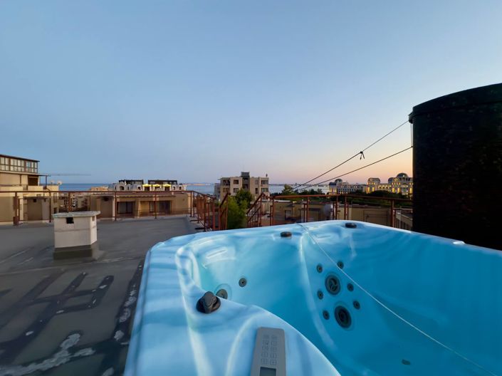 Image No.8-3 Bed Apartment for sale