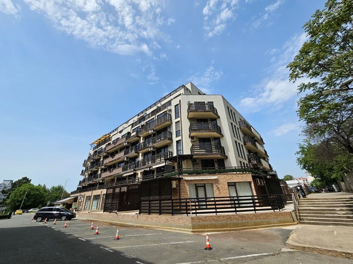 Image No.16-Apartment for sale